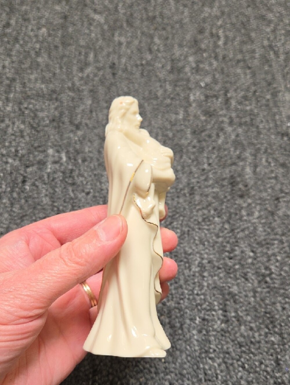 Ivory Ceramic Figurine Statue for Home Art Decor - Picture 6 of 8
